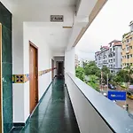 Fabhotel Limestone Suites - 750M From Yashoda Hospitals, Somajiguda